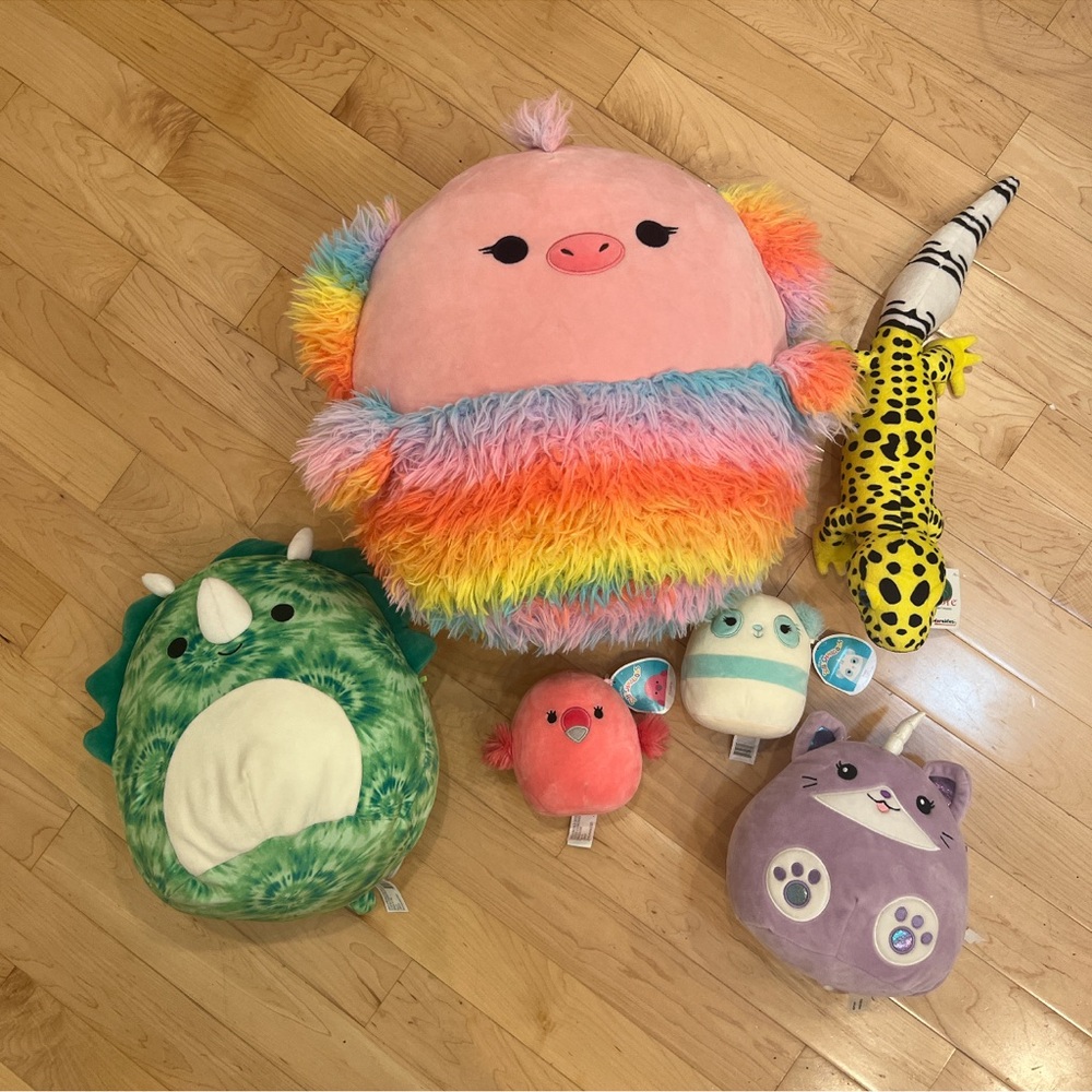 NWT squishmallow bundle
